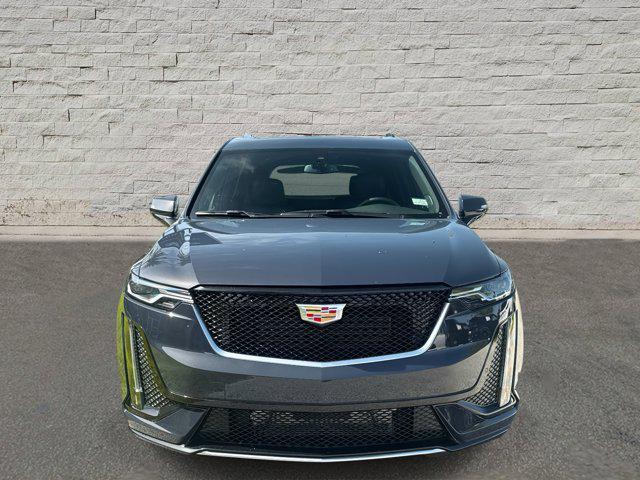 used 2025 Cadillac XT6 car, priced at $57,900