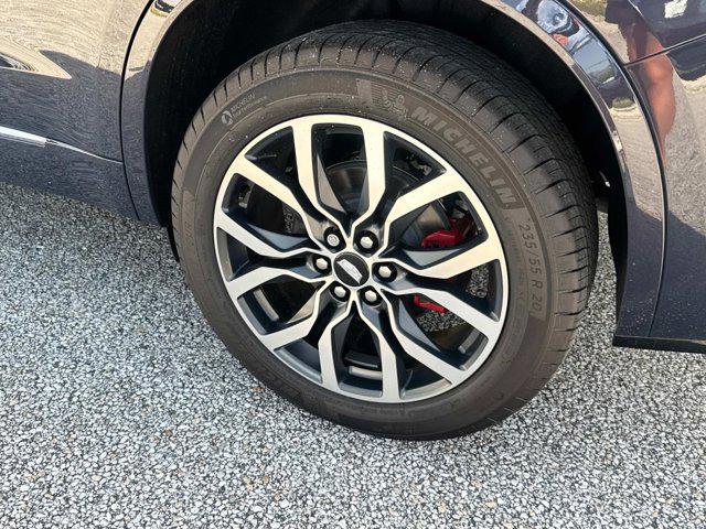 used 2025 Cadillac XT6 car, priced at $57,900