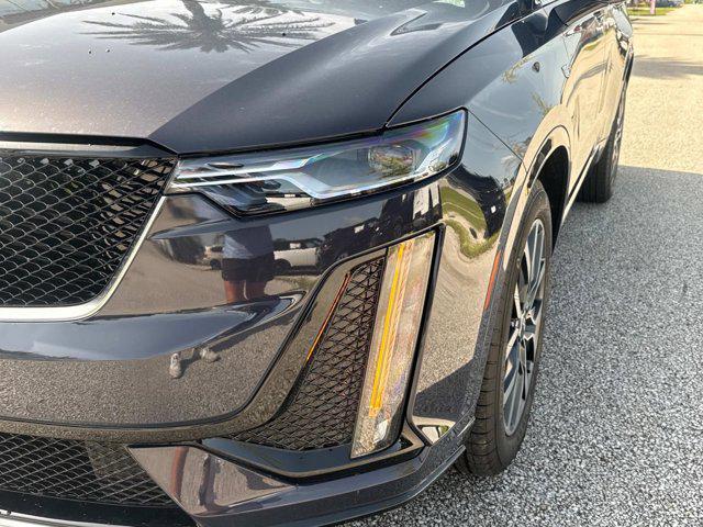 used 2025 Cadillac XT6 car, priced at $57,900
