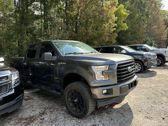 used 2017 Ford F-150 car, priced at $25,900