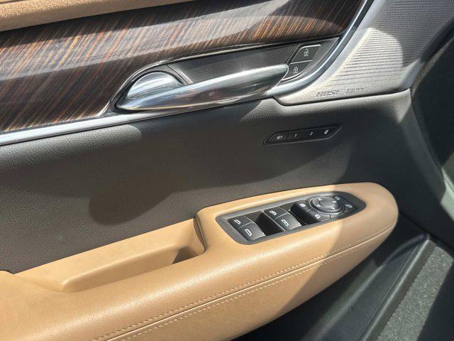 used 2024 Cadillac XT6 car, priced at $54,900