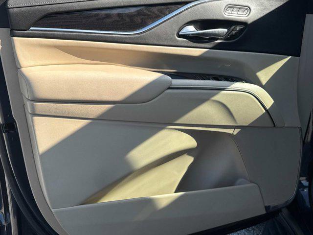 used 2023 Cadillac Escalade car, priced at $67,990