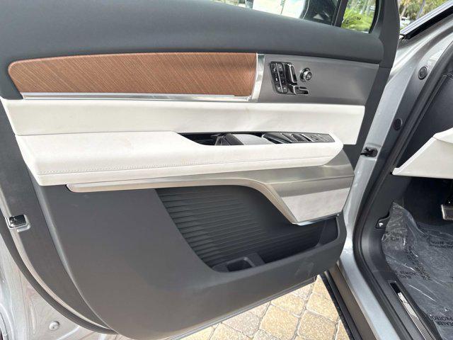 new 2026 Cadillac VISTIQ car, priced at $81,340