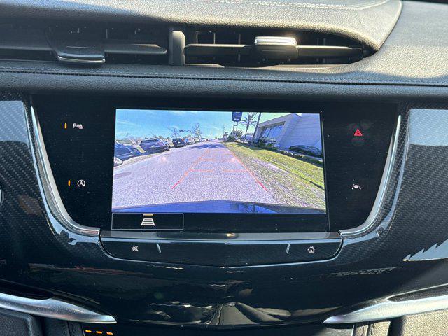 used 2025 Cadillac XT6 car, priced at $60,900