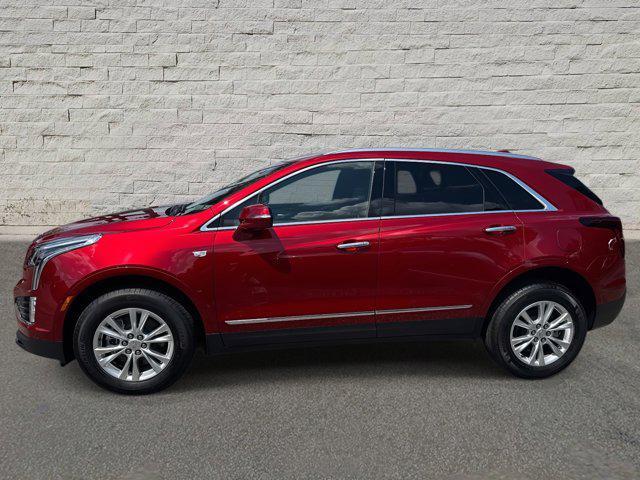 new 2025 Cadillac XT5 car, priced at $47,015