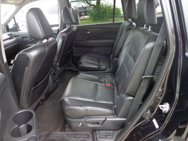 used 2016 Honda Pilot car, priced at $20,995