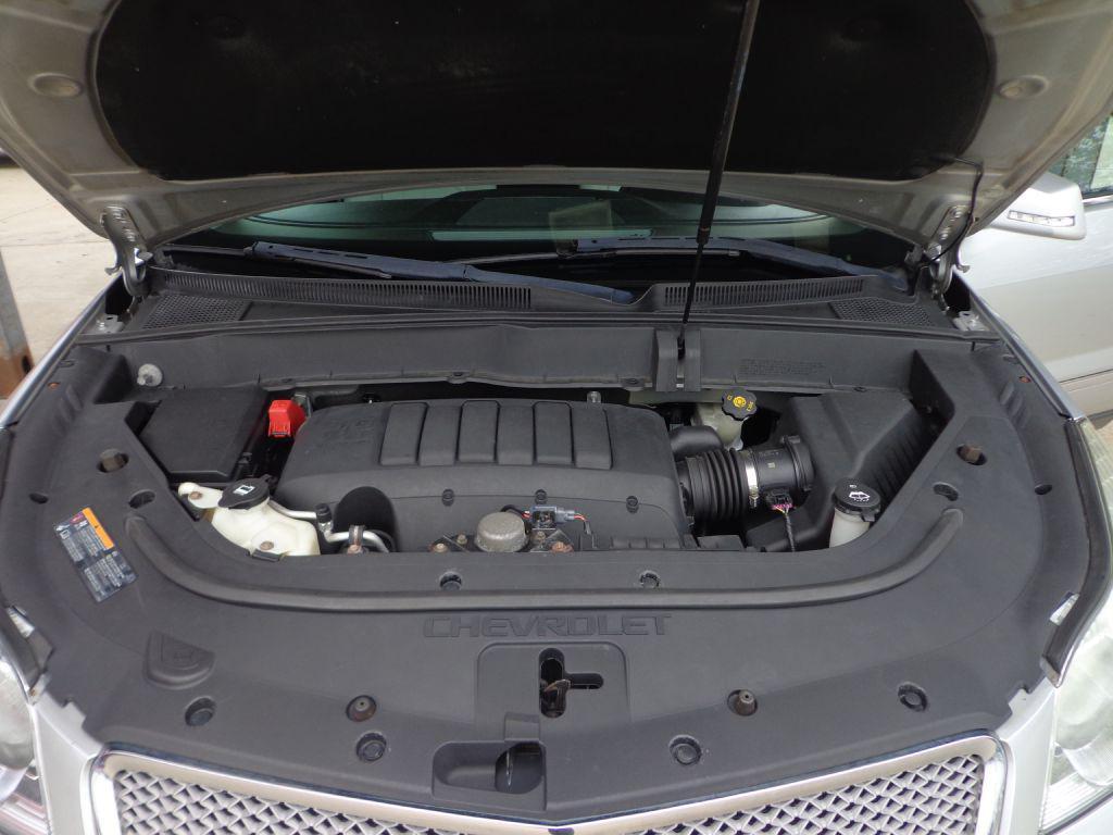 used 2011 Chevrolet Traverse car, priced at $10,995