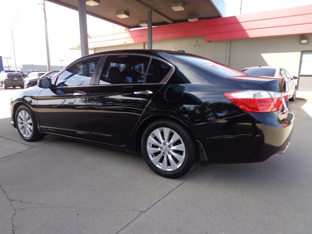 used 2013 Honda Accord car, priced at $15,995