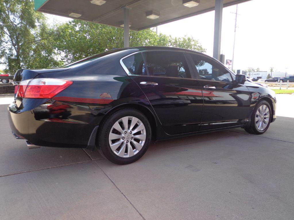 used 2013 Honda Accord car, priced at $15,995