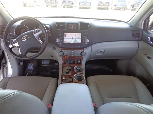 used 2012 Toyota Highlander car, priced at $17,995