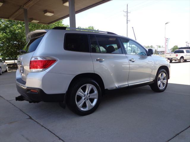 used 2012 Toyota Highlander car, priced at $17,995
