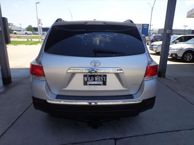 used 2012 Toyota Highlander car, priced at $17,995
