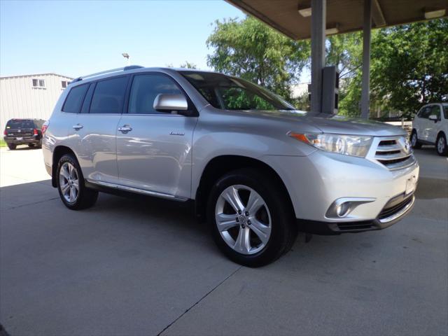 used 2012 Toyota Highlander car, priced at $17,995