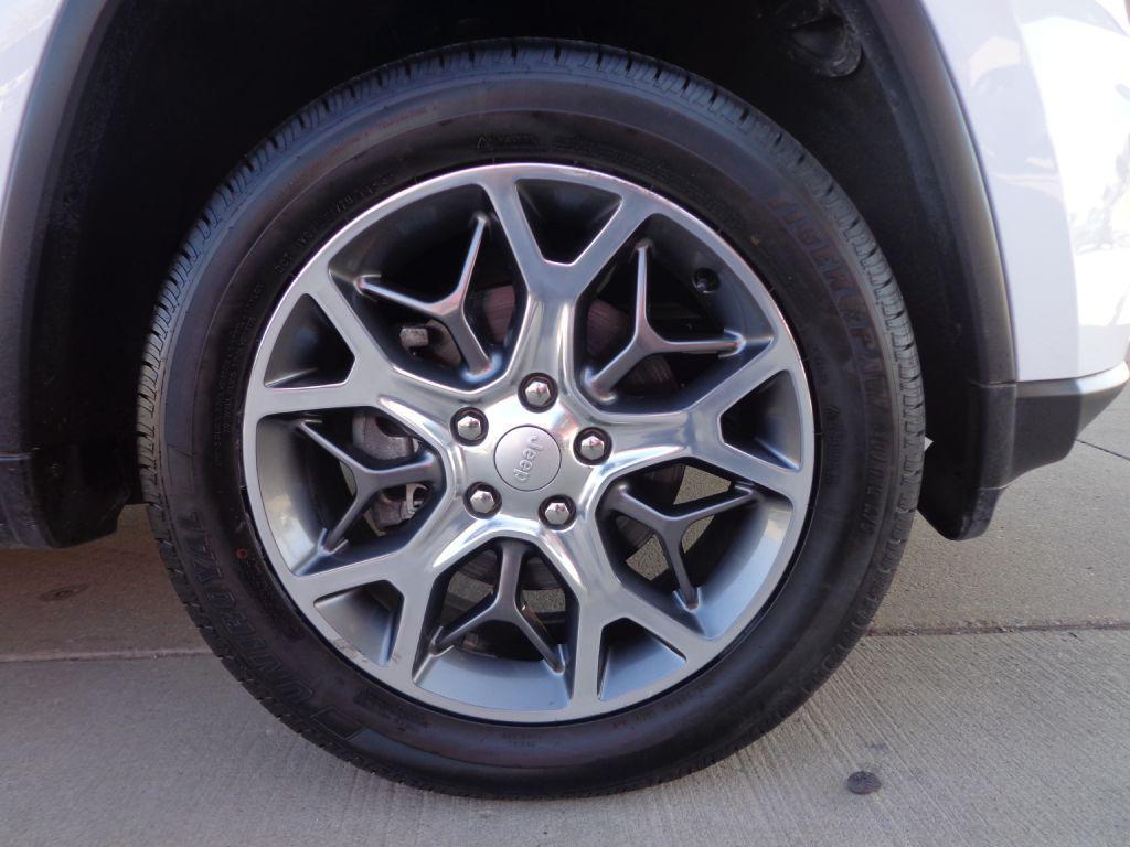 used 2020 Jeep Grand Cherokee car, priced at $21,995