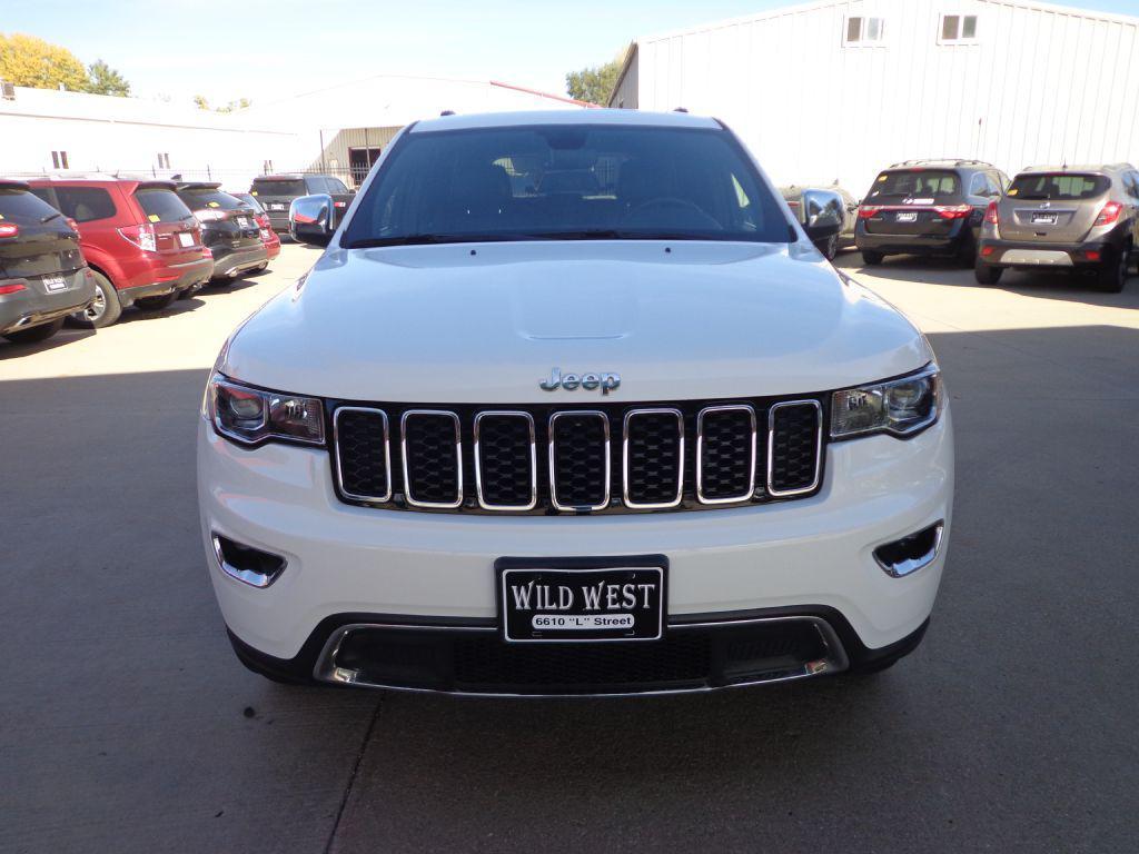 used 2020 Jeep Grand Cherokee car, priced at $21,995