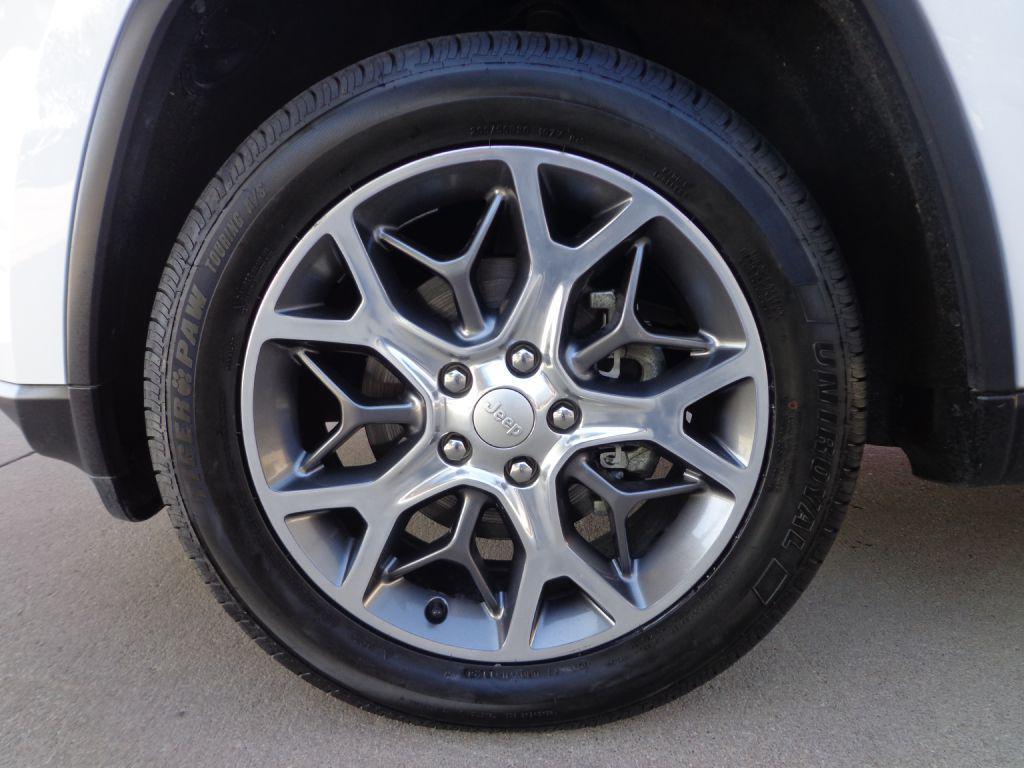 used 2020 Jeep Grand Cherokee car, priced at $21,995