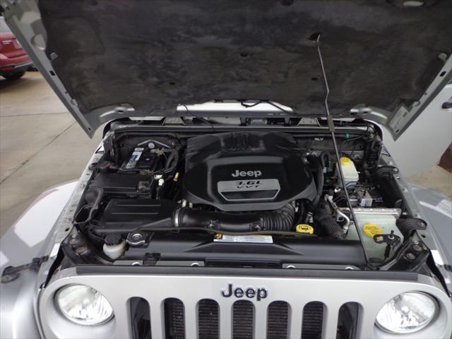 used 2012 Jeep Wrangler Unlimited car, priced at $19,995