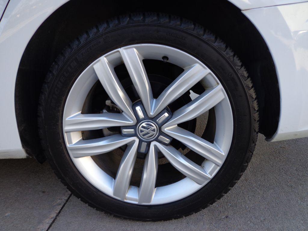 used 2017 Volkswagen Passat car, priced at $13,995