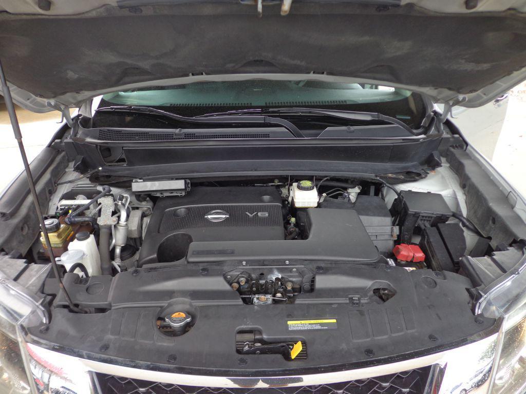 used 2015 Nissan Pathfinder car, priced at $12,995