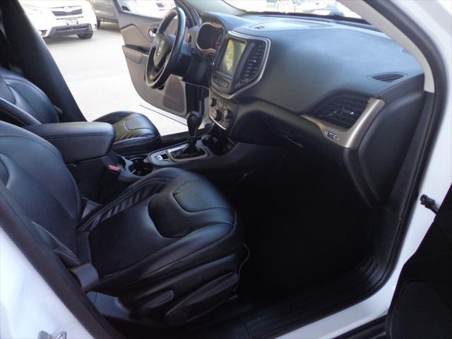 used 2015 Jeep Cherokee car, priced at $14,995