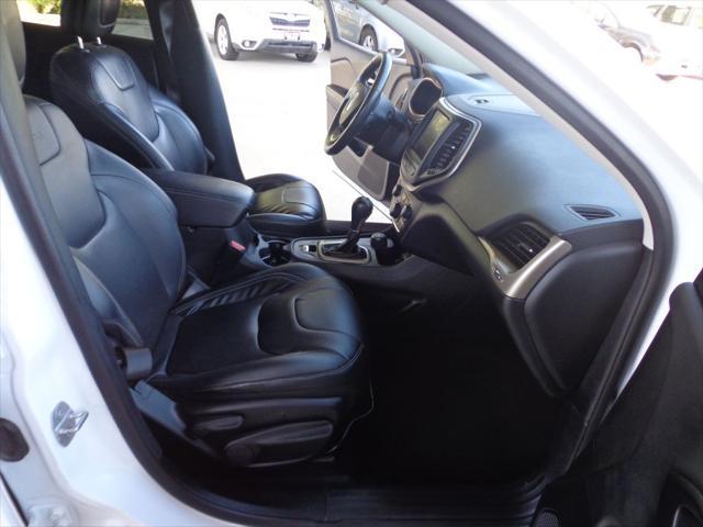 used 2015 Jeep Cherokee car, priced at $14,995