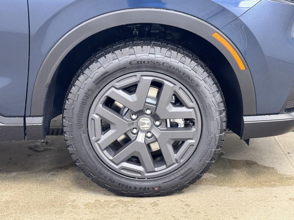 new 2026 Honda CR-V Hybrid car