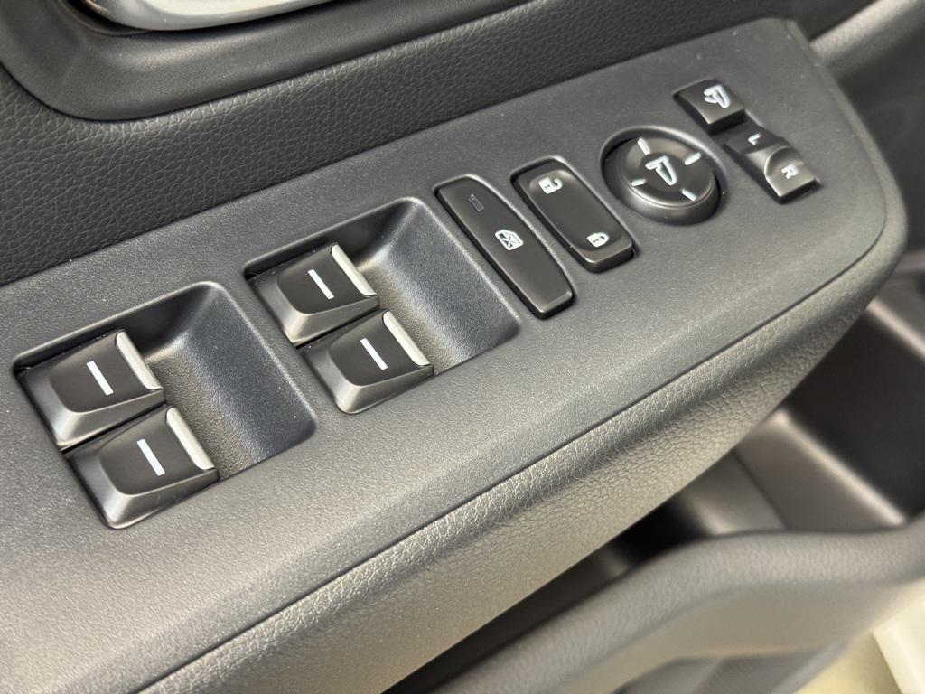new 2025 Honda Pilot car, priced at $50,650