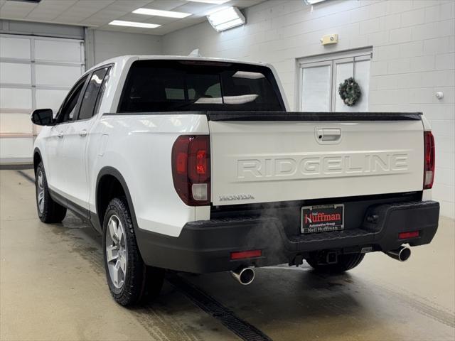 new 2025 Honda Ridgeline car, priced at $42,598