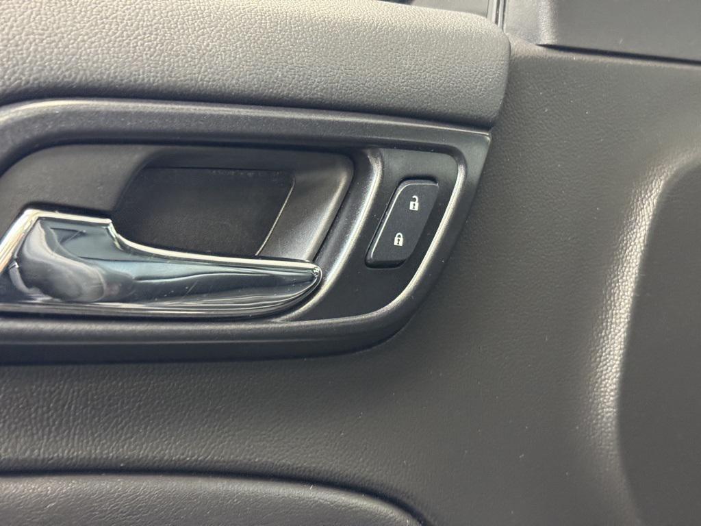 used 2018 Chevrolet Tahoe car, priced at $22,250