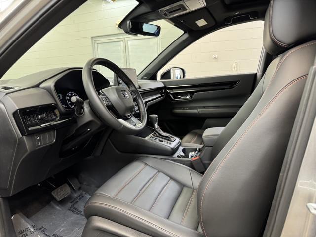 used 2025 Honda CR-V Hybrid car, priced at $39,587