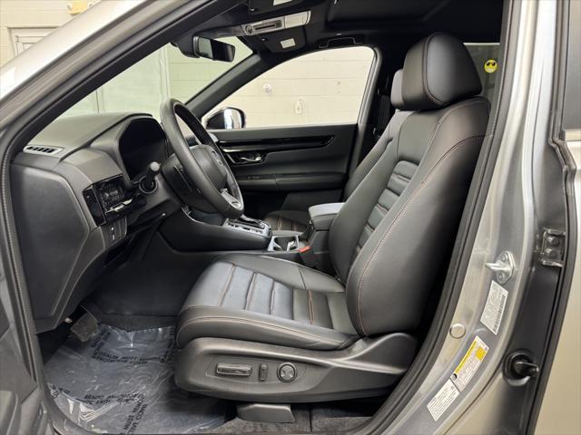used 2025 Honda CR-V Hybrid car, priced at $39,587