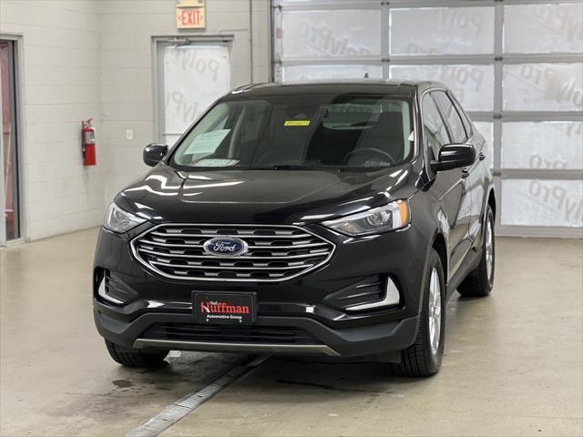 used 2022 Ford Edge car, priced at $25,149