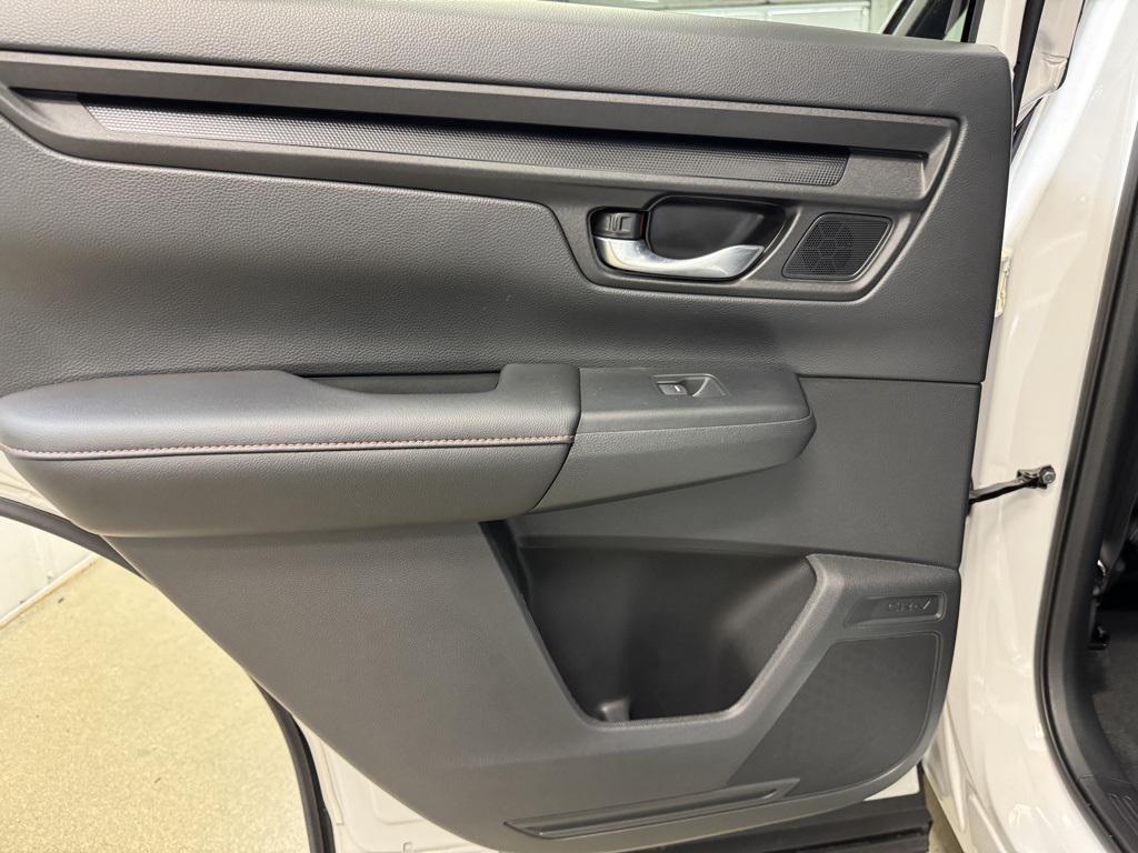 used 2025 Honda CR-V Hybrid car, priced at $37,577
