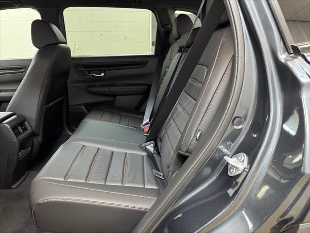 new 2026 Honda CR-V Hybrid car, priced at $40,320