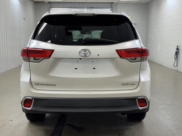 used 2018 Toyota Highlander car, priced at $24,900