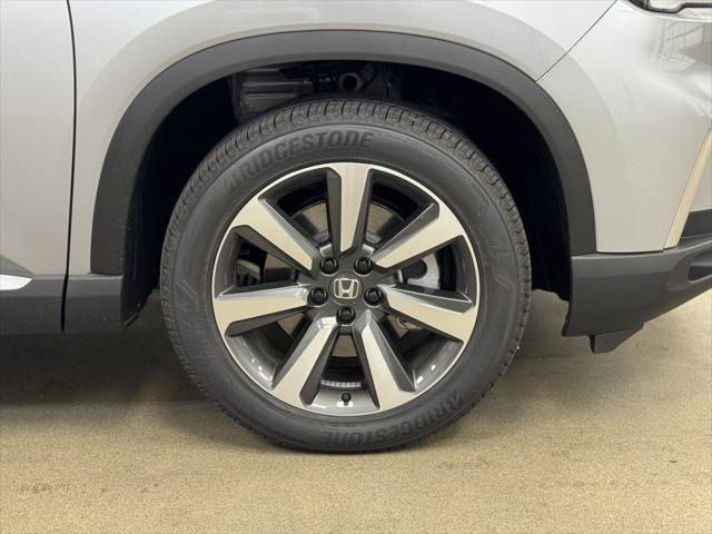 new 2025 Honda Pilot car