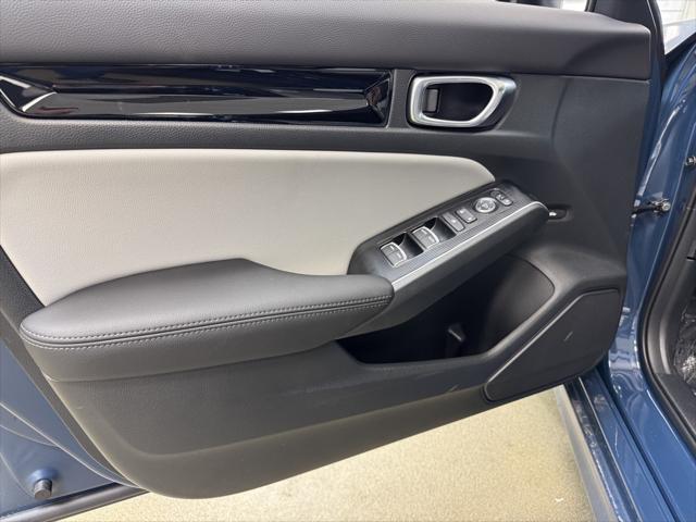 new 2025 Honda Civic Hybrid car, priced at $31,553