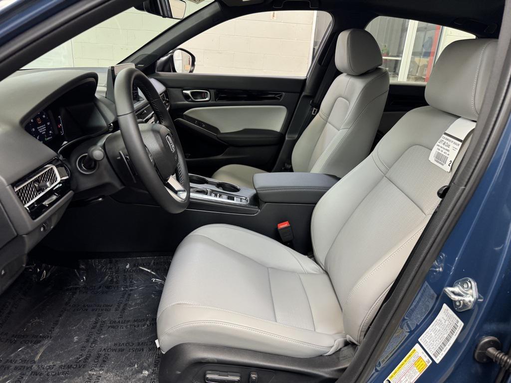 new 2025 Honda Civic Hybrid car, priced at $31,553