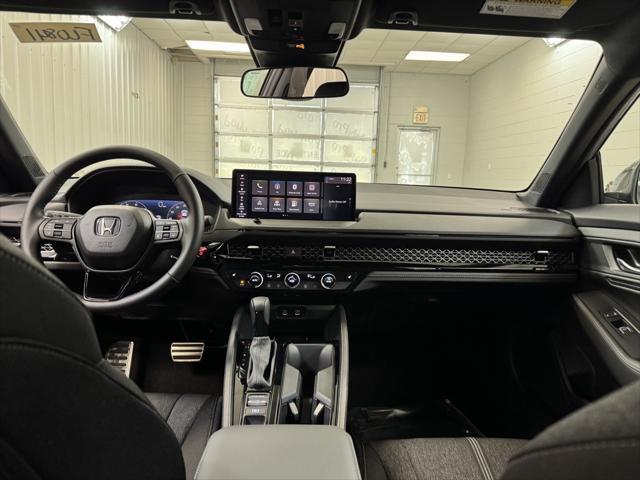 new 2025 Honda Accord Hybrid car