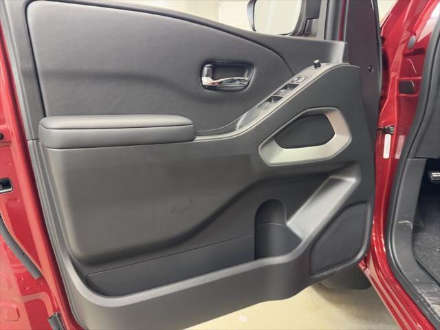 used 2025 Nissan Frontier car, priced at $38,427