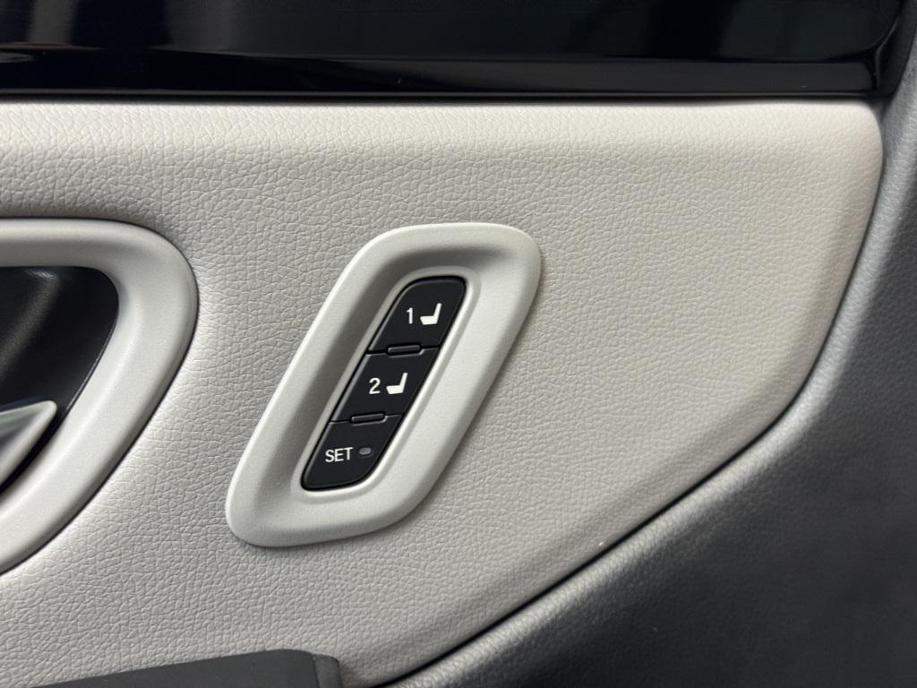 new 2025 Honda Pilot car, priced at $45,450