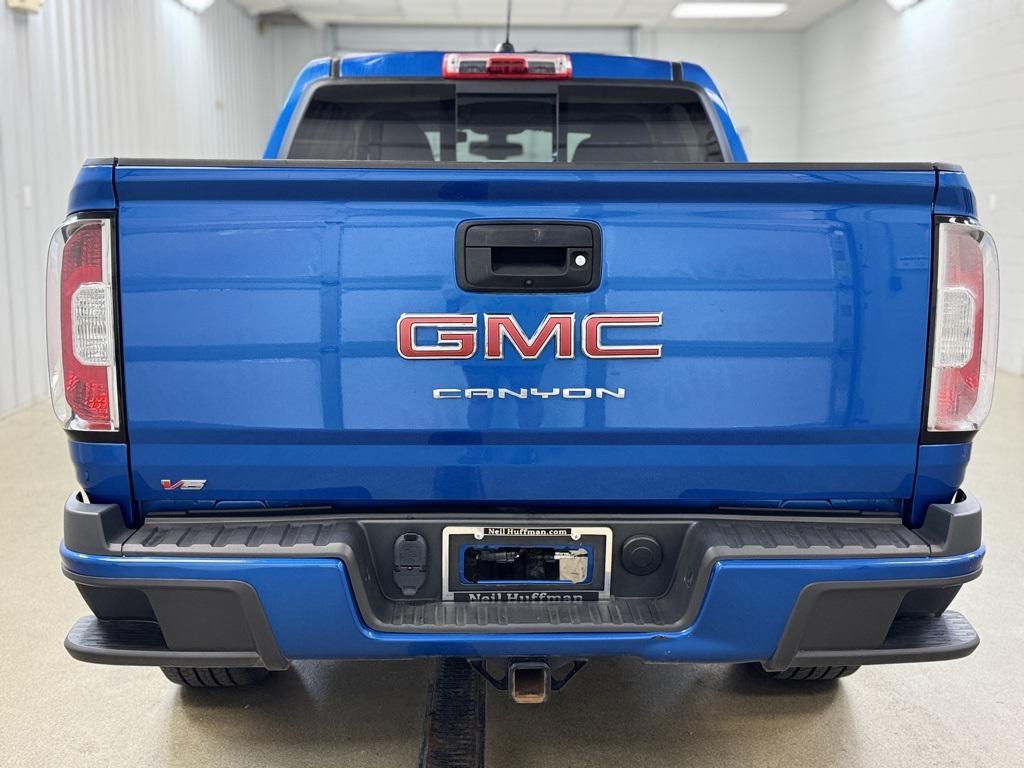 used 2022 GMC Canyon car, priced at $31,299