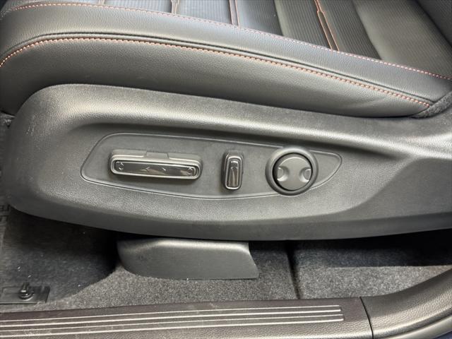 new 2026 Honda CR-V Hybrid car, priced at $40,450