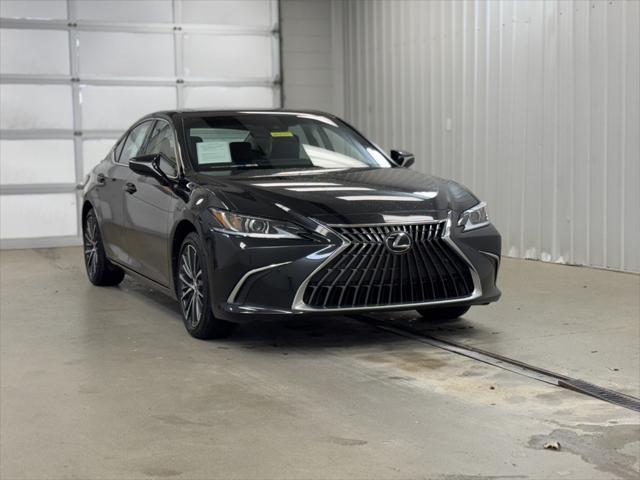 used 2024 Lexus ES 350 car, priced at $42,000