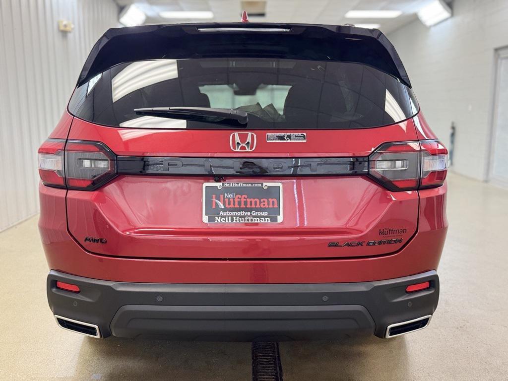 new 2025 Honda Pilot car, priced at $54,127