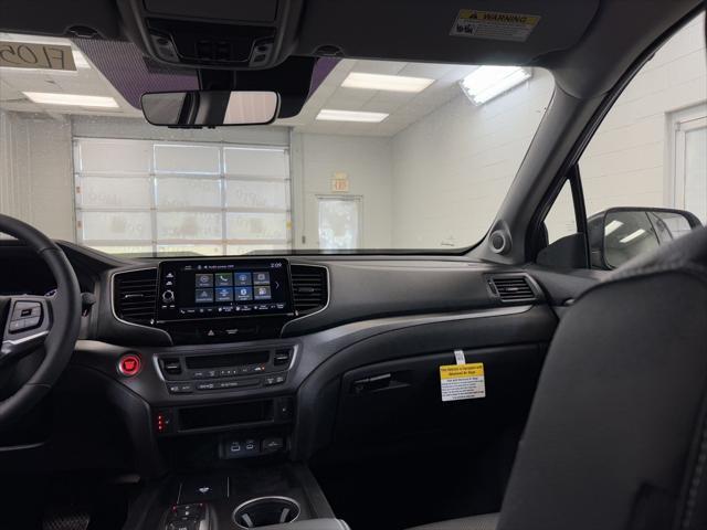 new 2025 Honda Ridgeline car, priced at $44,011