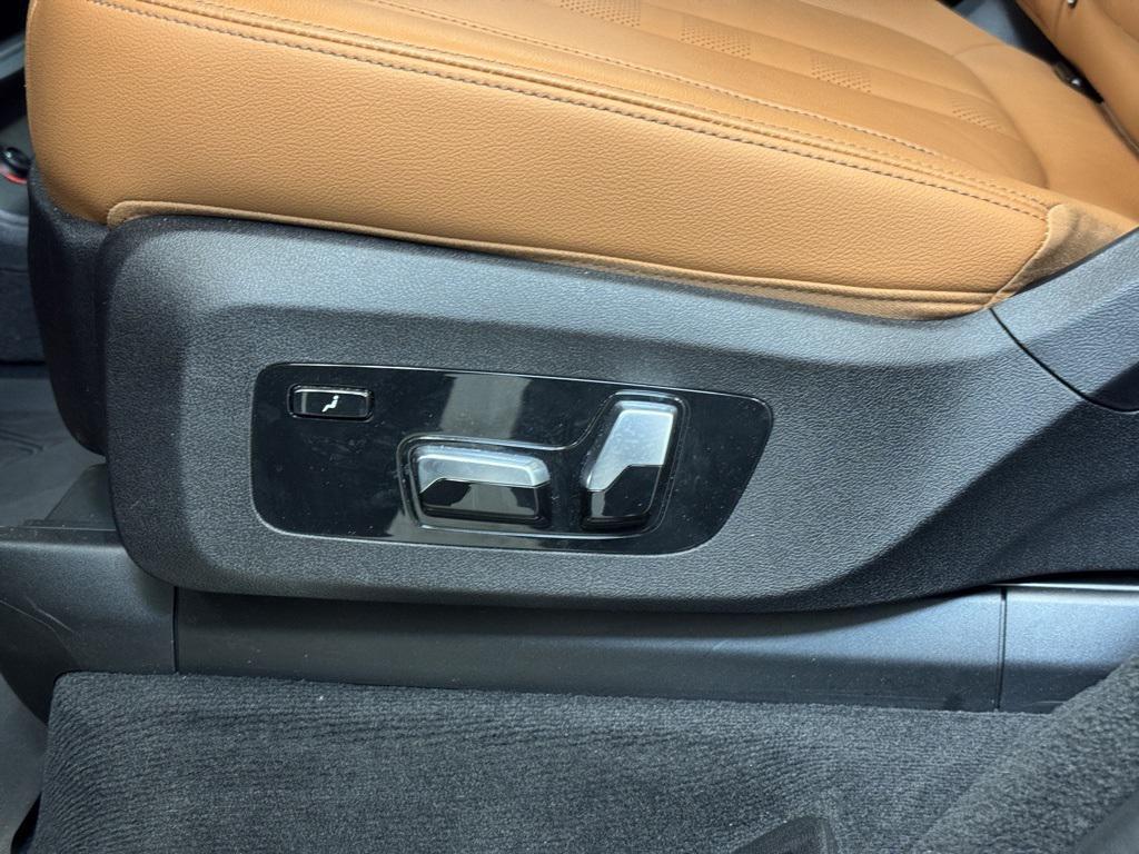 used 2020 BMW X7 car, priced at $39,250