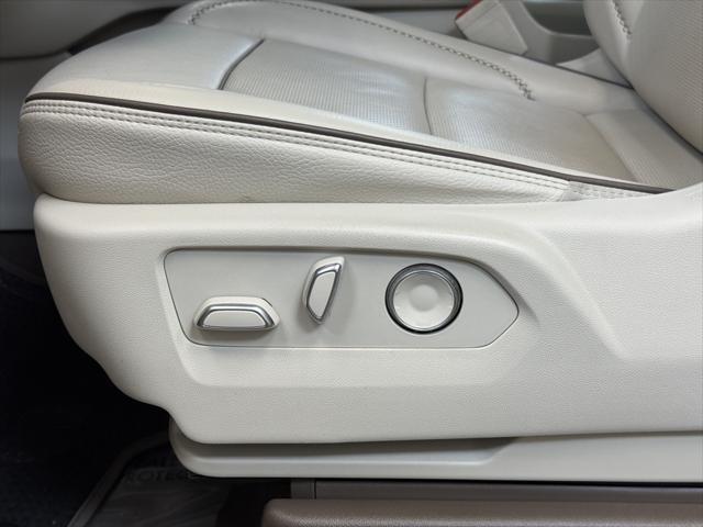 used 2021 GMC Yukon XL car, priced at $59,714