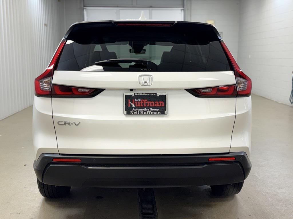used 2025 Honda CR-V car, priced at $35,474