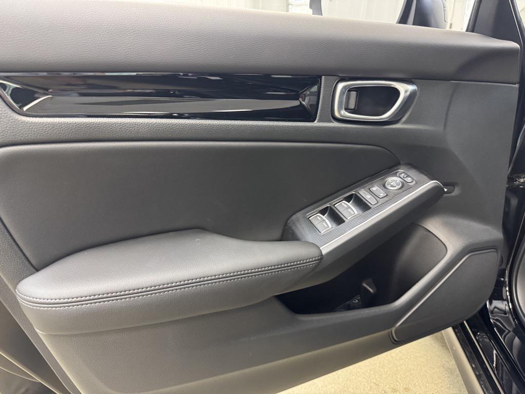 new 2026 Honda Civic Hybrid car, priced at $31,575